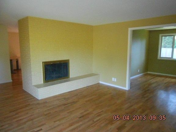 4th image of 15003 NE 14th St