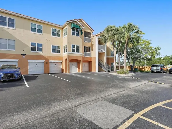 10764 70th Ave #1205, Seminole, FL 33772