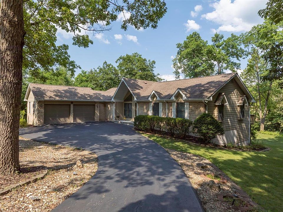1st image of 9920 Tara Ln