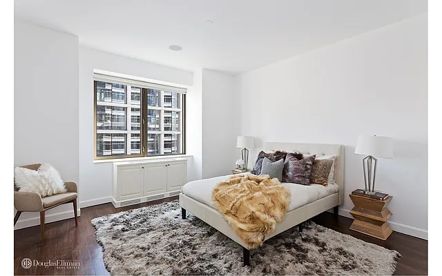 Sold by Douglas Elliman | media 20