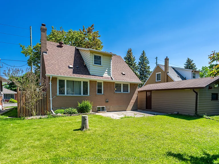 20 Delrex Blvd — Photo 39