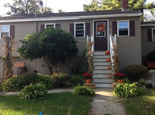 32 Locust St, Dracut, MA 01826