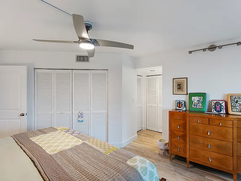 1310 Gulf Blvd #4G — Photo 23