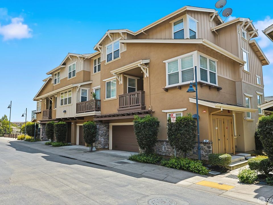 1st image of 206 E Crystal Cove Ter