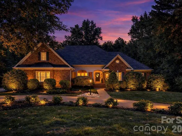675 Heather Dr, Lincolnton, NC 28092