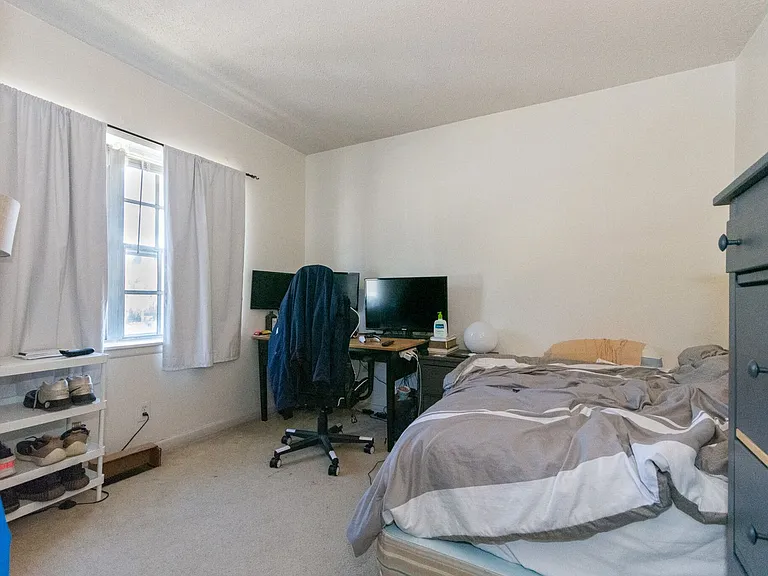 215 Lake Shore Rd — Photo 7