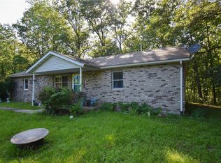 9042 Bode Rd, Worden, IL 62097