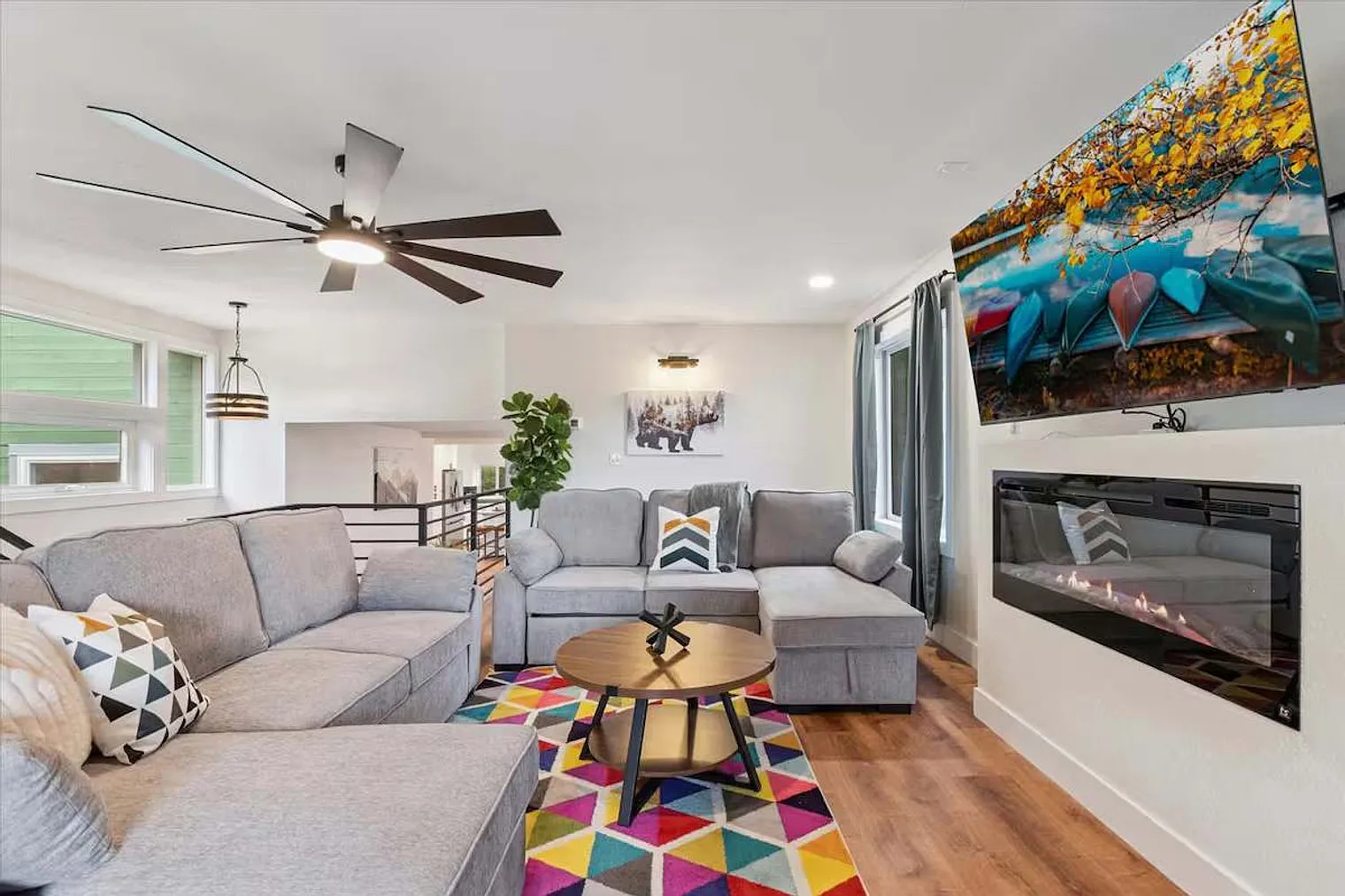 6 bed, 4.0 bath, 2378 sqft, $18,110 — Photo 1