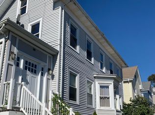 22 Chestnut St #2, Gloucester, MA 01930