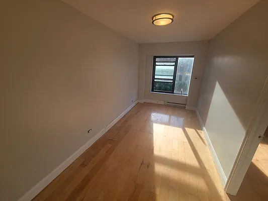 Rented by Bruma Realty LLC | media 1