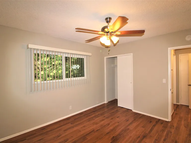 FOOTHILL VILLAGE — Photo 123
