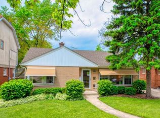 108 N Seminary Ave, Park Ridge, IL 60068