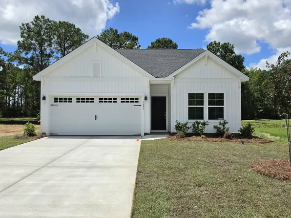 1893 Deercreek Dr, Manning, SC 29102