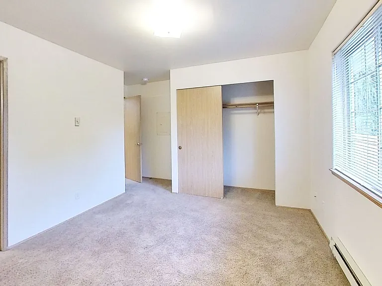 3206 W Maplewood Ave — Photo 11