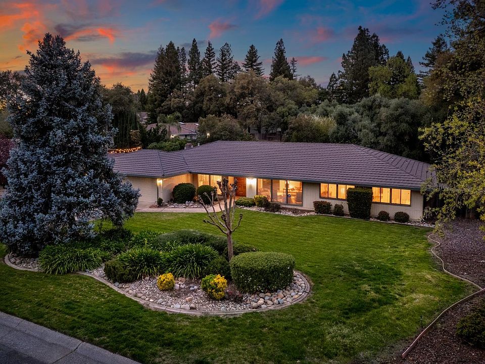 1st image of 8611 Farley Way