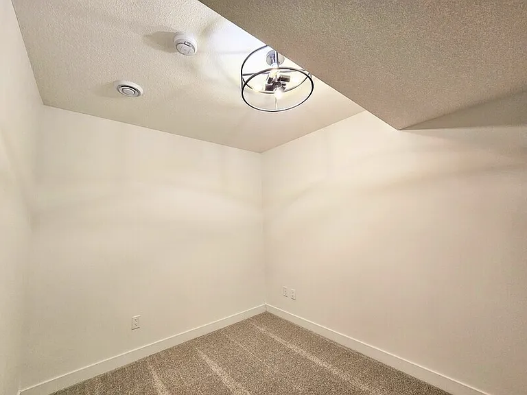 6355 King Wynd SW #LOWER — Photo 13