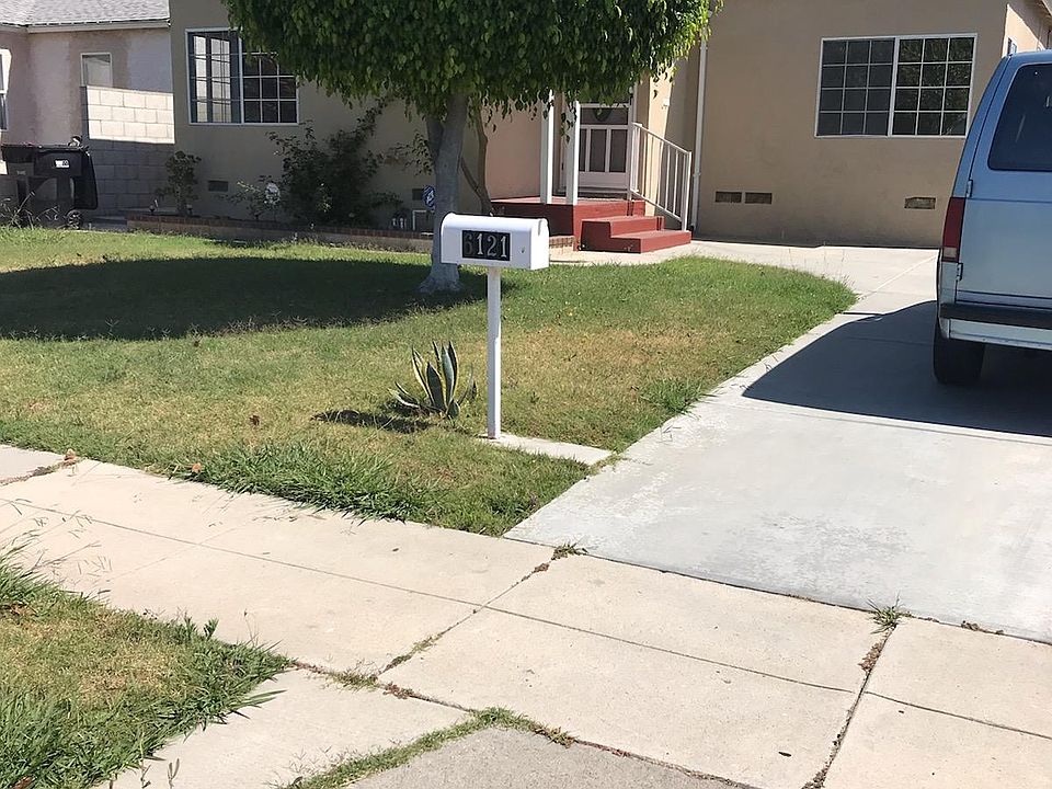 2nd image of 6121 Roosevelt Ave