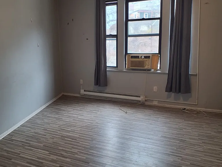 85 Bruce Ave #2S — Photo 12