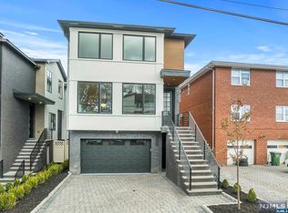 1222 15th St, Fort Lee, NJ 07024