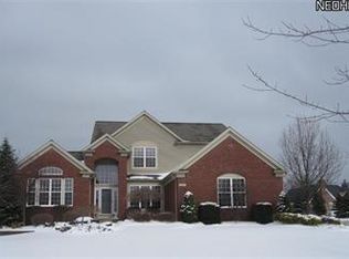 1103 Shelton Cir, Broadview Heights, OH