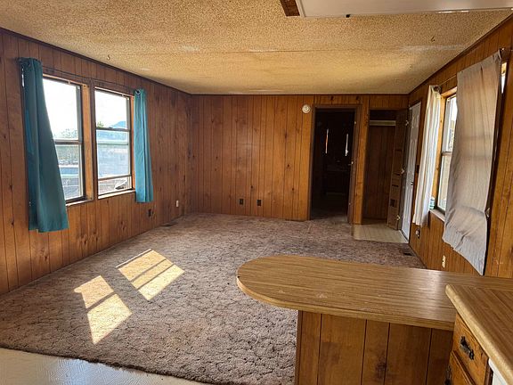 3rd image of 22 Little Echo Dr