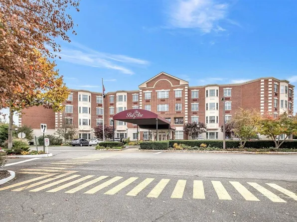 50 Merrick Avenue #105, East Meadow, NY 11554
