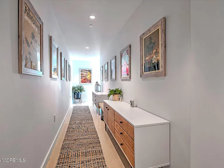 1101 Ocean Ave #1102 — Photo 7