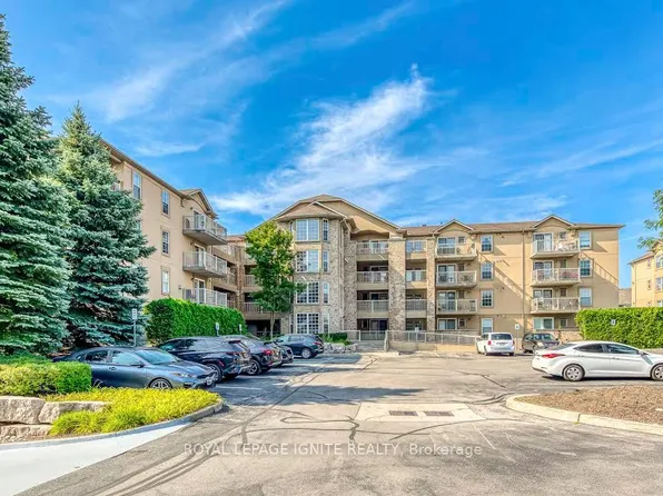 1820 Walkers Line #211, Burlington, ON L7M 4V4