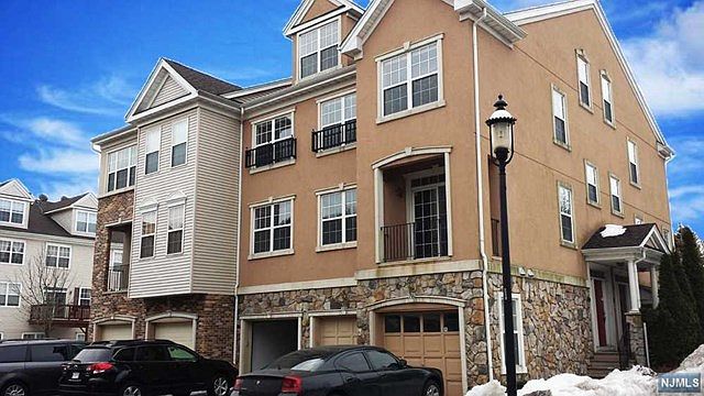 2nd image of 154 Brittany Ct #236