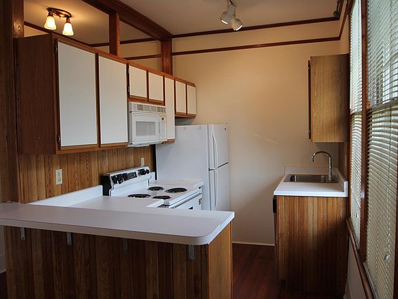2nd image of 2024 Marengo St