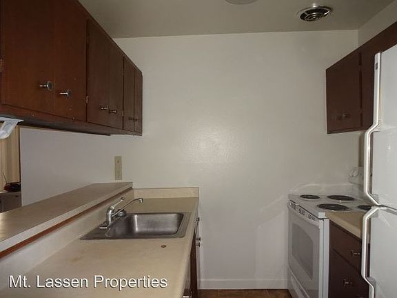 4th image of 930 Paiute Ln APT 3