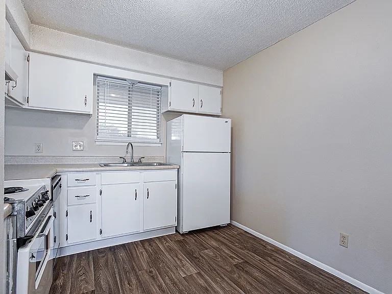 Fully-Equipped Kitchen