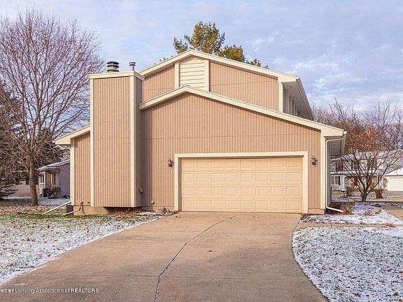 5th image of 3531 E Arbutus Dr