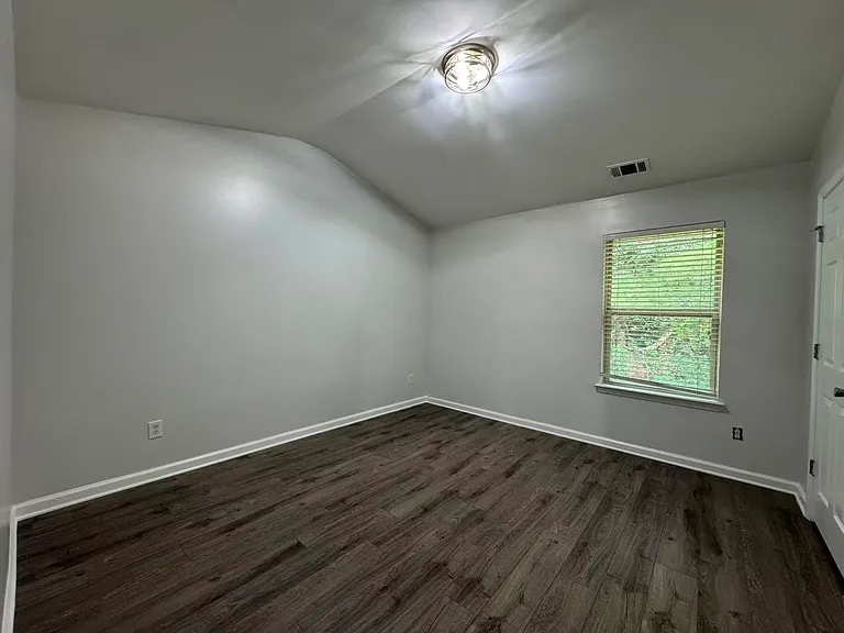 3919 Snipes Ct — Photo 16