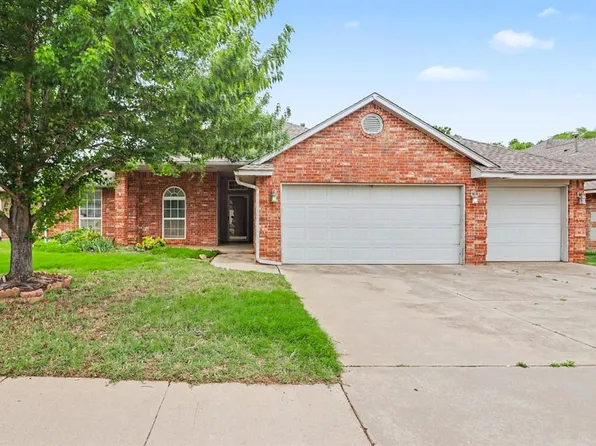 3825 Pamela Ln, Yukon, OK 73099