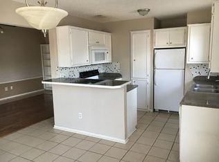 905 Allen St #905, San Marcos, TX 78666