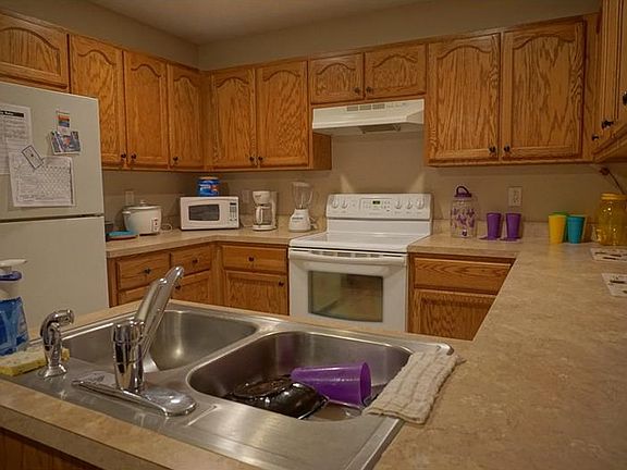 3rd image of 1704&1706 Massachusetts Ave #1704&1706