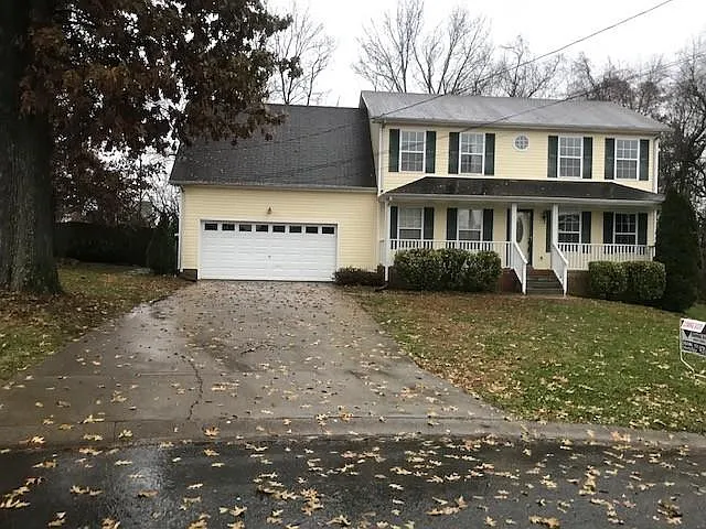 1320 Whetstone Ct photo 1