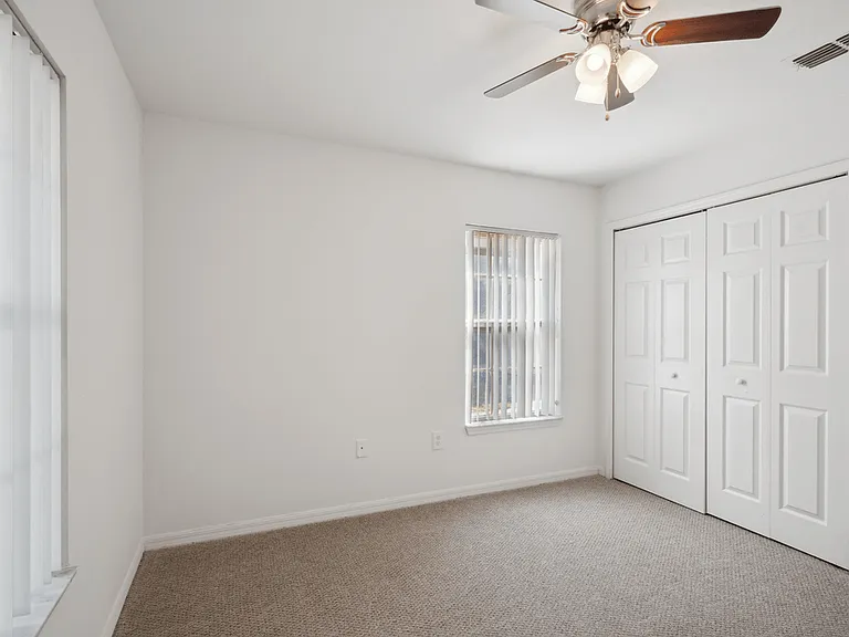 Brookwood Forest Apartments — Photo 29