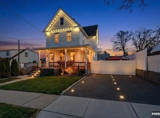 71 Monroe St, Lodi, NJ 07644