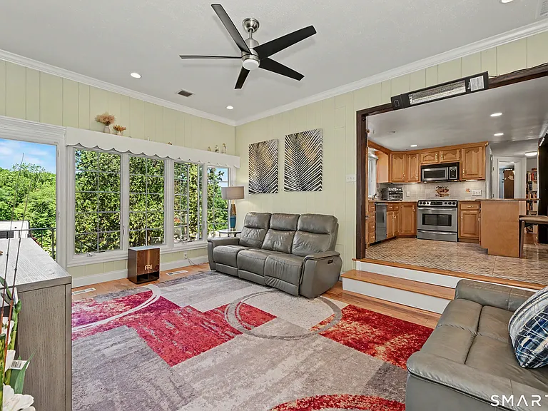 59 Creeping Hemlock Dr — Photo 10