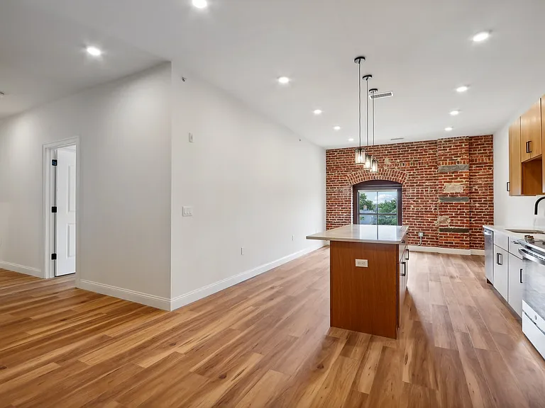 Star of the Sea Apartments — Photo 20