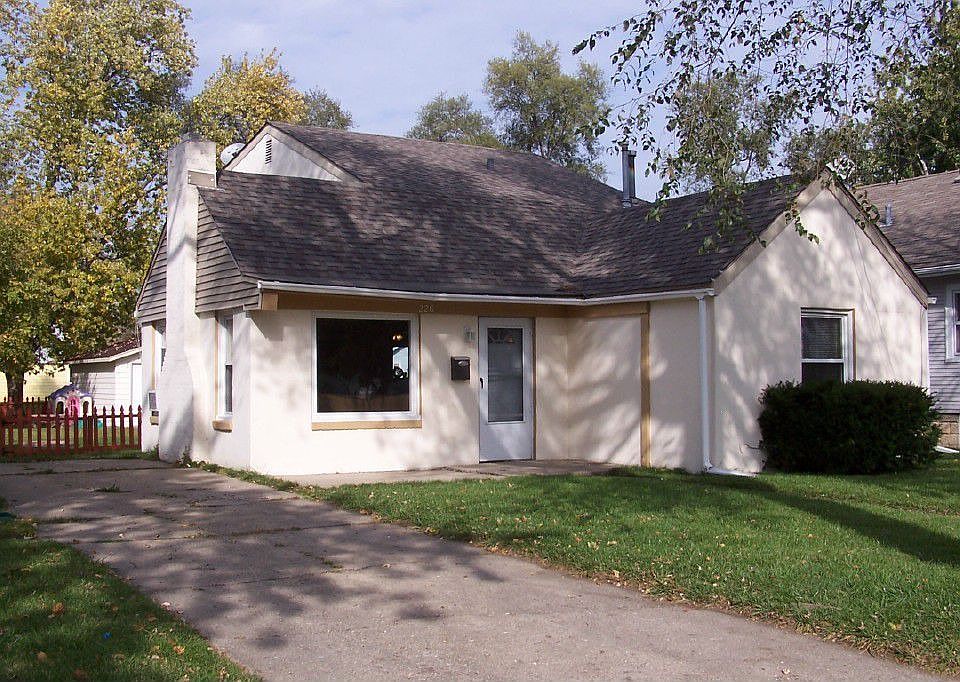 1st image of 226 Sheridan Dr