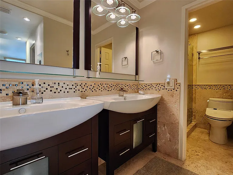 3505 S Ocean Dr #1409 — Photo 16