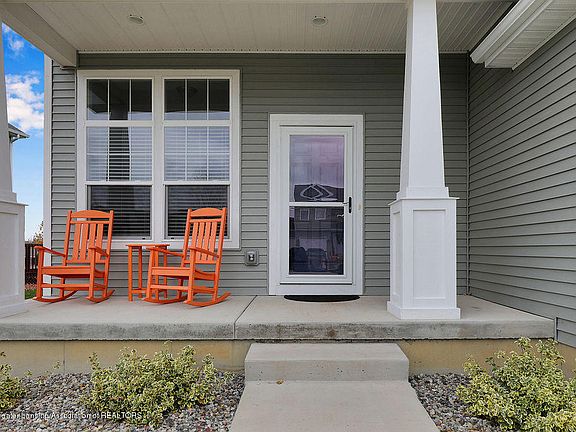 3rd image of 1246 Wildflower Dr
