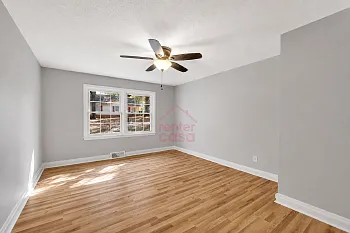 508 Deese St #6 — Photo 12