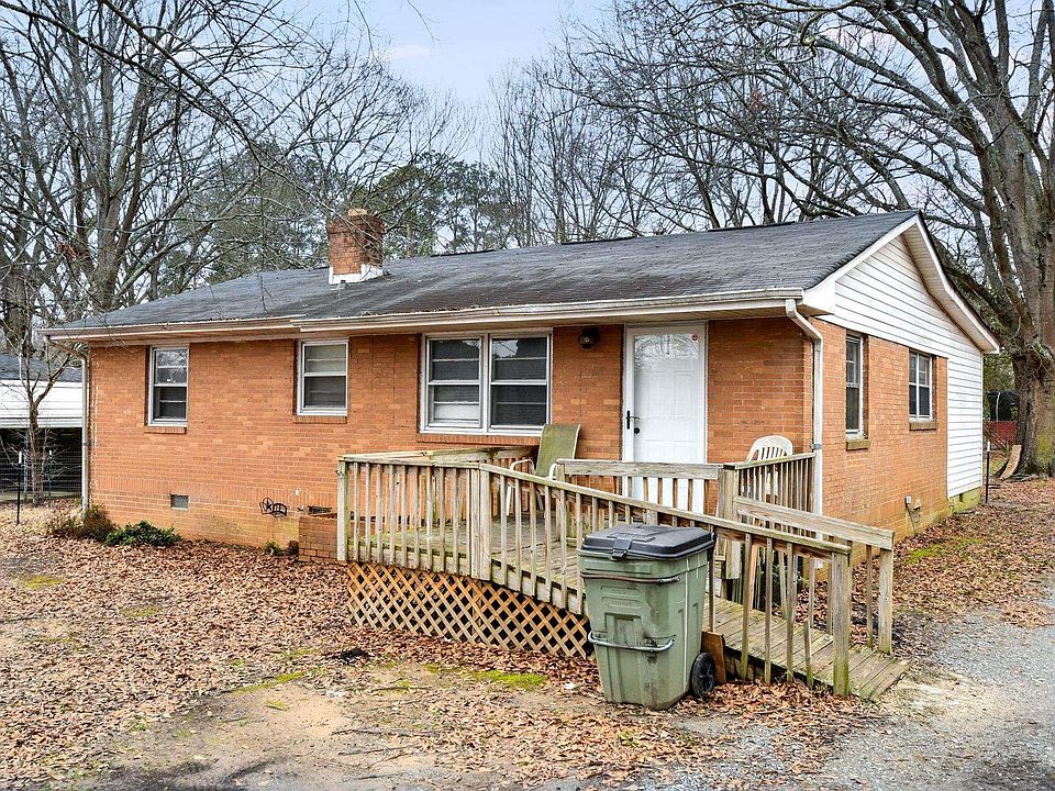 402 Chatham Ave, Gaffney, SC 29340 MLS 1490983 Zillow