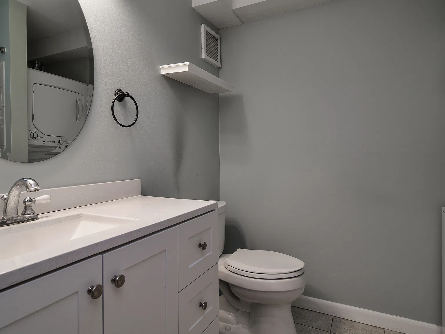 2 bed, 792 sqft, $2,250 — Photo 3