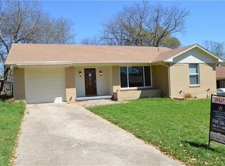 846 Peavy Rd, Dallas, TX 75218