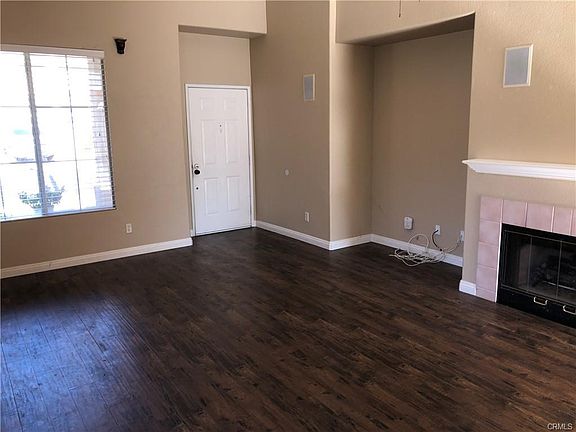 5th image of 368 Kilworth Dr
